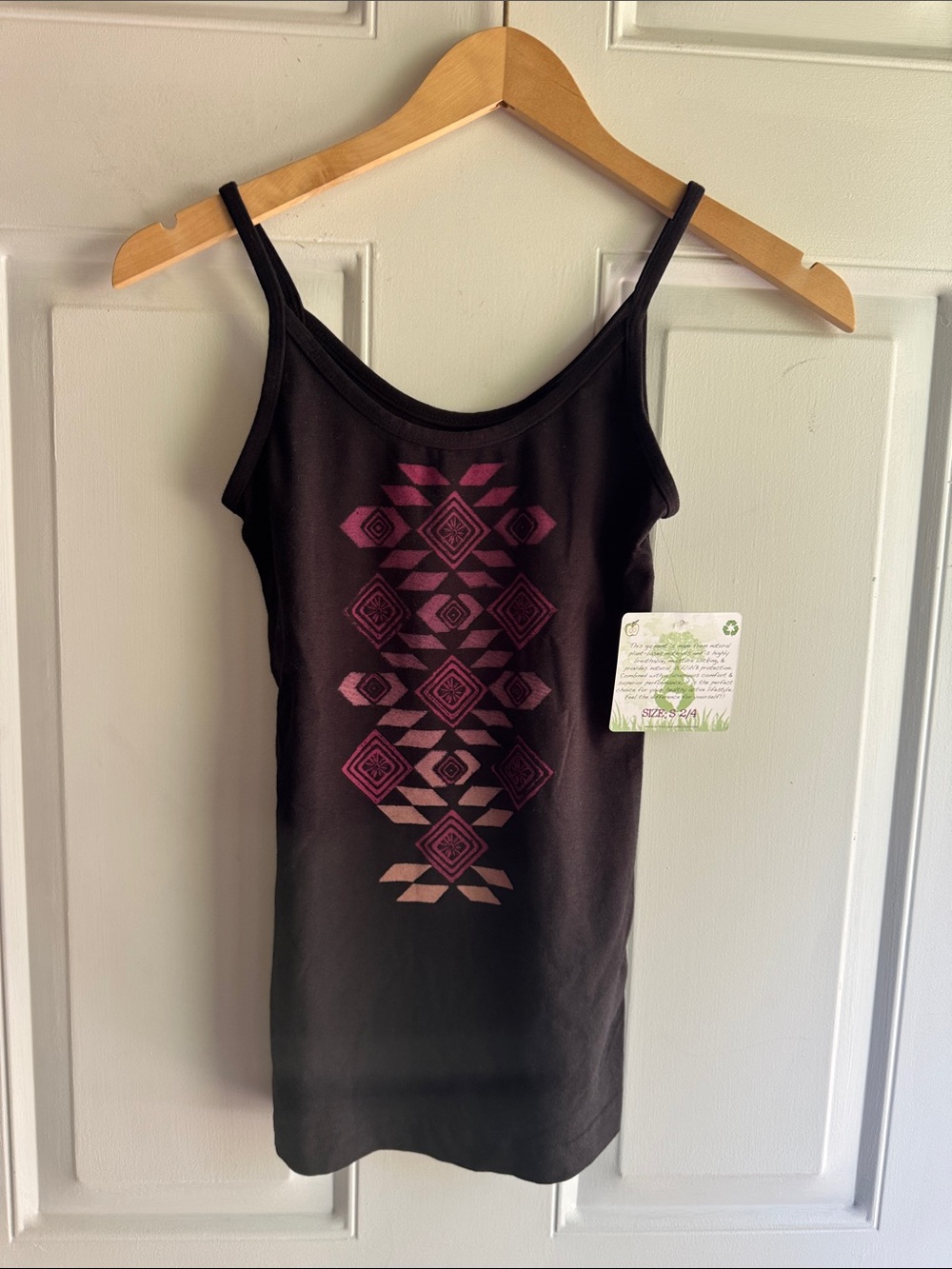 Green Apple Sustainable Bamboo Cotton - Tank Top - Black w/ pink - Small -NWT